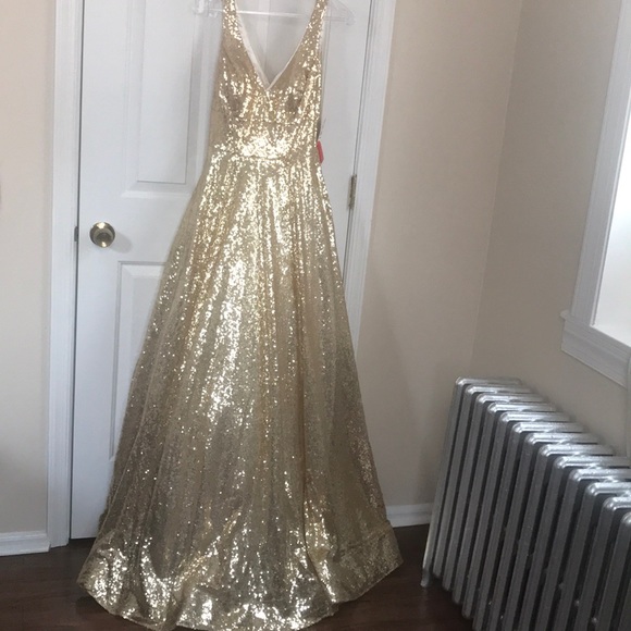 gold dress mac duggal